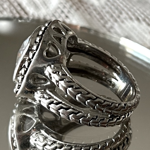 🩶 Large Cushion Cut CZ Ring 6 - Picture 4 of 6